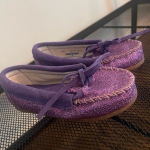Minnetonka slipper shoes